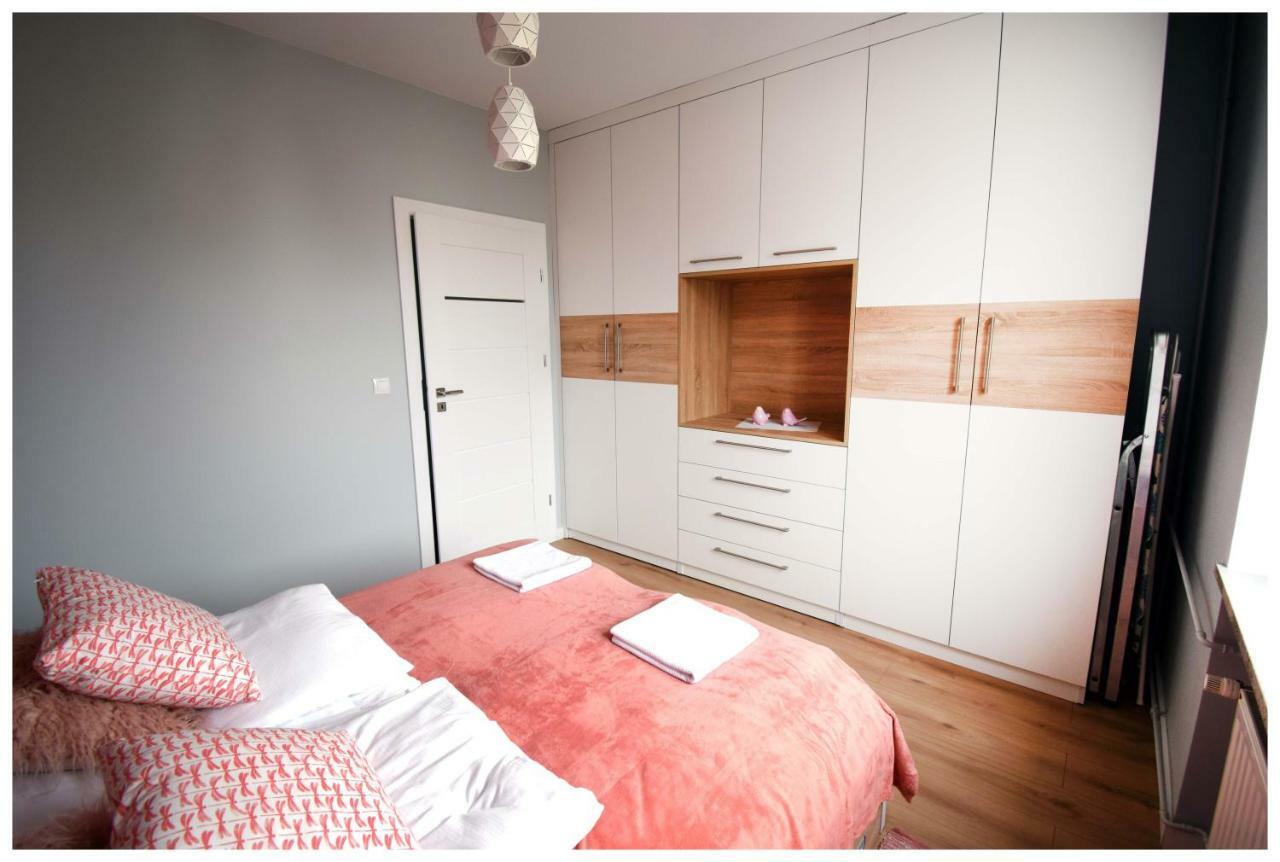 Color 24 Premium Lägenhet Stalowa Wola Exteriör bild